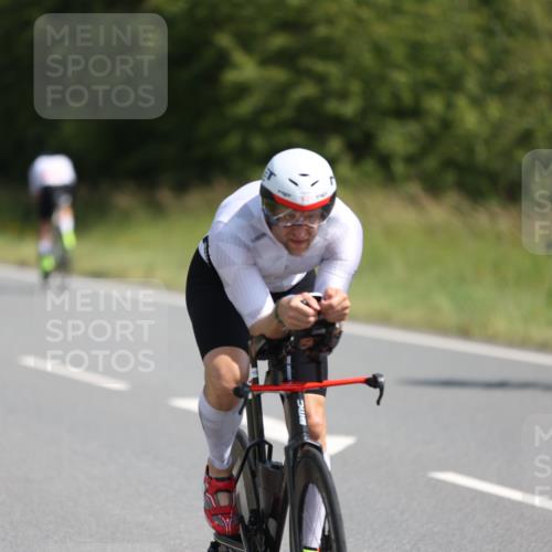22.06.2025 - Viking Triathlon Yannick Fuchs http://msf.ph/oto/8090504 22.06.2025 11:07:25 Radfahren 122, 128, 220, 358, 414, 450, 544, 617 meine-sportfotos.de