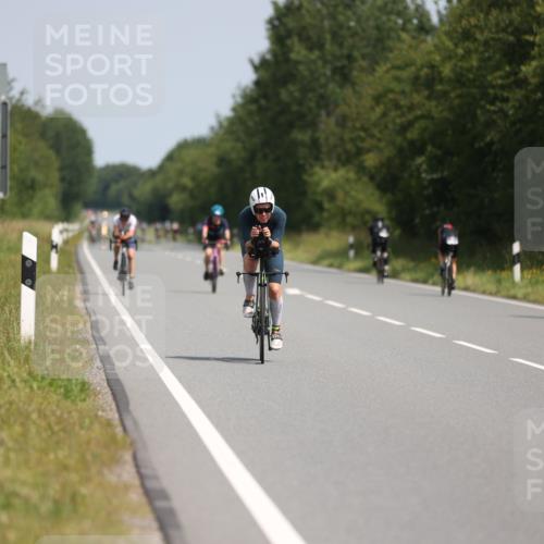22.06.2025 - Viking Triathlon Yannick Fuchs http://msf.ph/oto/8090505 22.06.2025 11:51:40 Radfahren 152, 165, 194, 498, 614 meine-sportfotos.de
