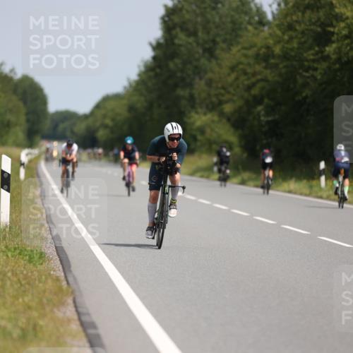 22.06.2025 - Viking Triathlon Yannick Fuchs http://msf.ph/oto/8090518 22.06.2025 11:51:40 Radfahren 152, 165, 194, 498, 614 meine-sportfotos.de