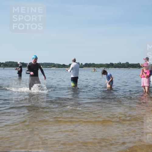 22.06.2025 - Viking Triathlon KatJ http://msf.ph/oto/8090531 22.06.2025 10:26:21 Schwimmen 9, 526 meine-sportfotos.de