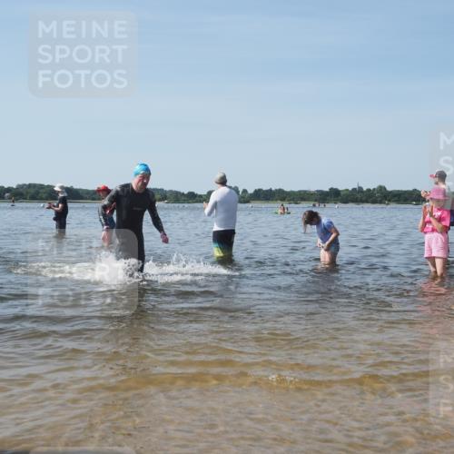 22.06.2025 - Viking Triathlon KatJ http://msf.ph/oto/8090538 22.06.2025 10:26:22 Schwimmen 9, 526 meine-sportfotos.de