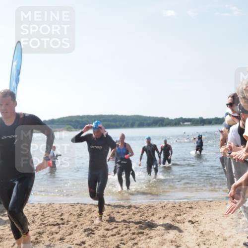 22.06.2025 - Viking Triathlon MichiJ http://msf.ph/oto/8090561 22.06.2025 10:37:54 Schwimmen 146, 179, 335, 396, 411, 433, 619, 645 meine-sportfotos.de