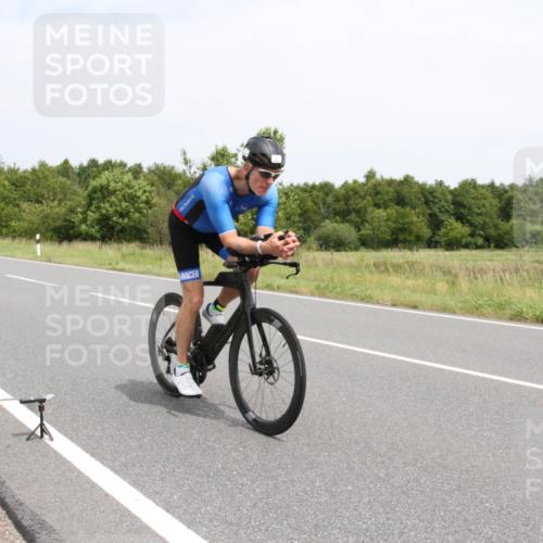 22.06.2025 - Viking Triathlon Yannick Fuchs http://msf.ph/oto/8090567 22.06.2025 13:26:26 Radfahren 422, 496 meine-sportfotos.de