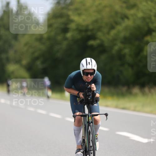 22.06.2025 - Viking Triathlon Yannick Fuchs http://msf.ph/oto/8090568 22.06.2025 11:51:42 Radfahren 152, 165, 498, 614 meine-sportfotos.de