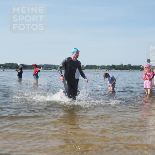 22.06.2025 - Viking Triathlon KatJ http://msf.ph/oto/8090574 22.06.2025 10:26:23 Schwimmen 9, 526 meine-sportfotos.de