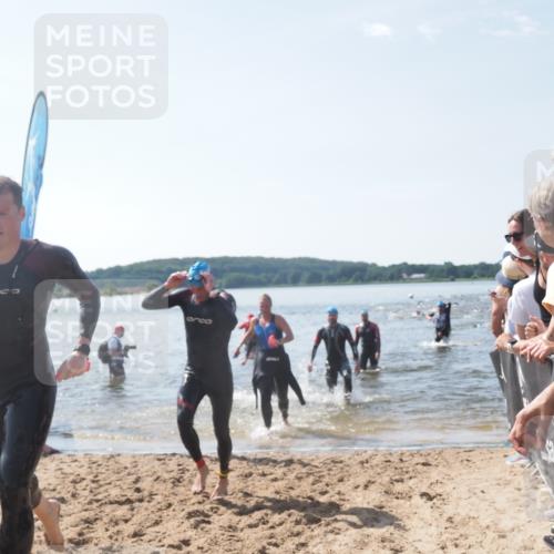 22.06.2025 - Viking Triathlon MichiJ http://msf.ph/oto/8090577 22.06.2025 10:37:54 Schwimmen 146, 179, 335, 396, 411, 433, 619, 645 meine-sportfotos.de