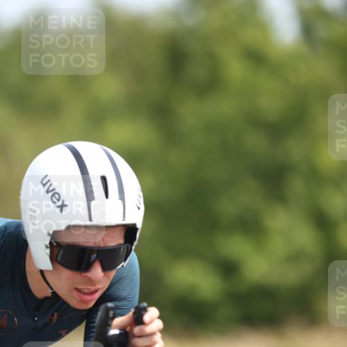 22.06.2025 - Viking Triathlon Yannick Fuchs http://msf.ph/oto/8090643 22.06.2025 11:51:43 Radfahren 152, 165, 251, 498, 614 meine-sportfotos.de