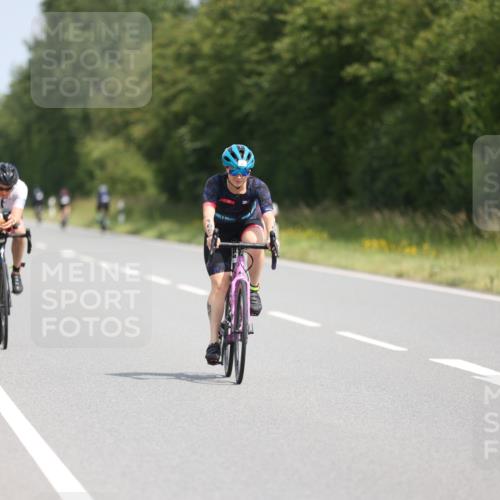 22.06.2025 - Viking Triathlon Yannick Fuchs http://msf.ph/oto/8090666 22.06.2025 11:51:46 Radfahren 152, 165, 251, 498, 614 meine-sportfotos.de