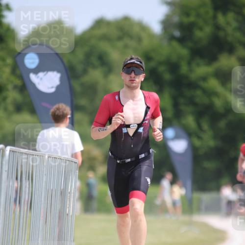 22.06.2025 - Viking Triathlon H.Heesch http://msf.ph/oto/8090737 22.06.2025 13:00:38 Laufen 8, 429 meine-sportfotos.de
