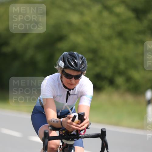22.06.2025 - Viking Triathlon Yannick Fuchs http://msf.ph/oto/8090768 22.06.2025 11:51:49 Radfahren 165, 251, 498, 614 meine-sportfotos.de