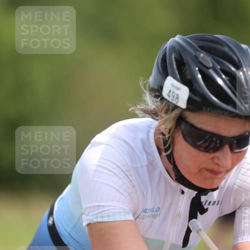 22.06.2025 - Viking Triathlon Yannick Fuchs http://msf.ph/oto/8090795 22.06.2025 11:51:50 Radfahren 165, 251, 498, 614 meine-sportfotos.de