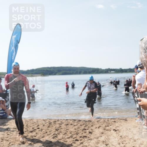 22.06.2025 - Viking Triathlon MichiJ http://msf.ph/oto/8090796 22.06.2025 10:38:07 Schwimmen 61, 72, 146, 179, 191 meine-sportfotos.de