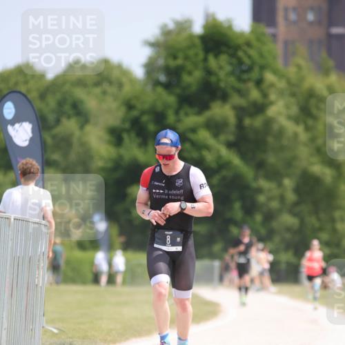 22.06.2025 - Viking Triathlon H.Heesch http://msf.ph/oto/8090813 22.06.2025 13:00:41 Laufen 8, 429 meine-sportfotos.de