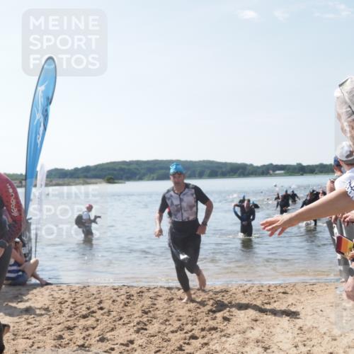 22.06.2025 - Viking Triathlon MichiJ http://msf.ph/oto/8090818 22.06.2025 10:38:08 Schwimmen 61, 72, 89, 146, 179, 191, 209 meine-sportfotos.de