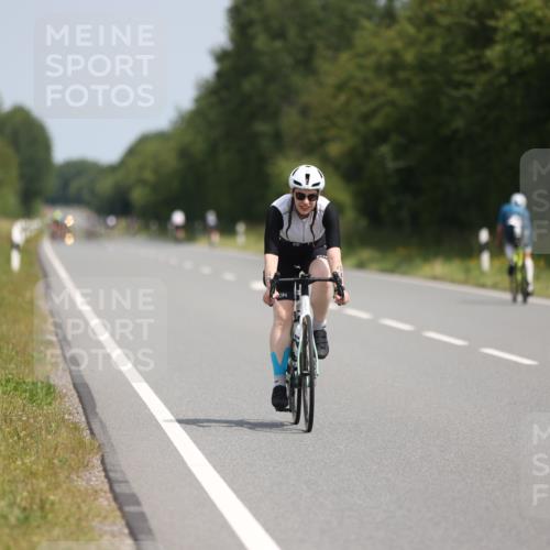 22.06.2025 - Viking Triathlon Yannick Fuchs http://msf.ph/oto/8090830 22.06.2025 11:52:14 Radfahren 43, 44, 54, 79, 320, 335, 361, 408, 431, 511, 521 meine-sportfotos.de