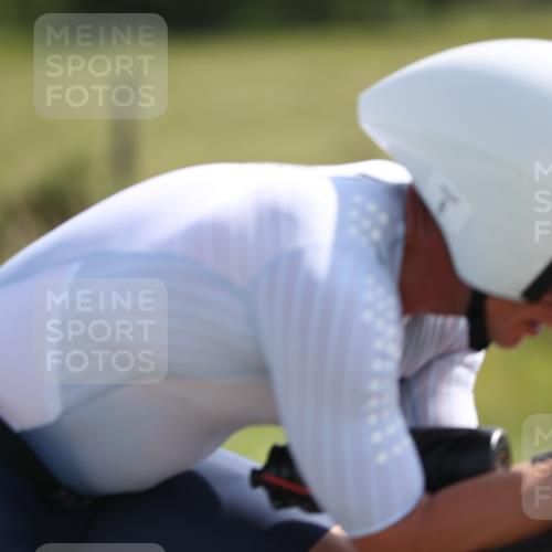 22.06.2025 - Viking Triathlon Yannick Fuchs http://msf.ph/oto/8090892 22.06.2025 11:08:20 Radfahren 6, 45, 65, 309, 460, 514, 653 meine-sportfotos.de