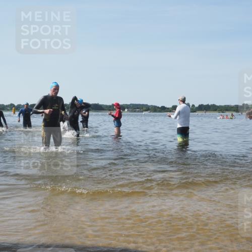 22.06.2025 - Viking Triathlon KatJ http://msf.ph/oto/8090898 22.06.2025 10:27:04 Schwimmen 52, 81, 145, 288, 623, 661 meine-sportfotos.de