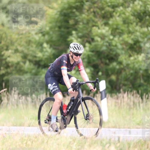 22.06.2025 - Viking Triathlon Yannick Fuchs http://msf.ph/oto/8090904 22.06.2025 13:26:09 Radfahren 183, 542 meine-sportfotos.de