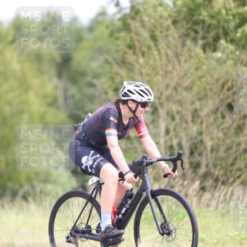 22.06.2025 - Viking Triathlon Yannick Fuchs http://msf.ph/oto/8090912 22.06.2025 13:26:10 Radfahren 183, 542 meine-sportfotos.de