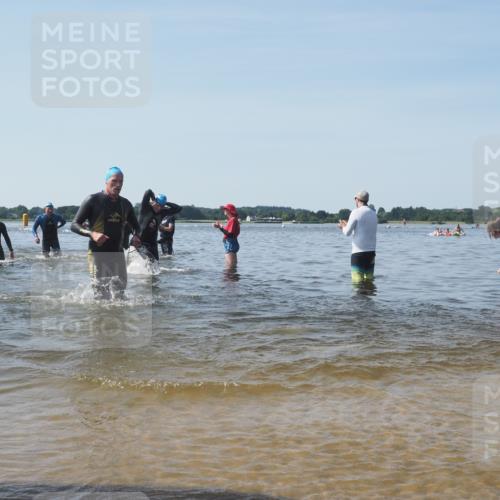 22.06.2025 - Viking Triathlon KatJ http://msf.ph/oto/8090916 22.06.2025 10:27:04 Schwimmen 52, 81, 145, 288, 623, 661 meine-sportfotos.de