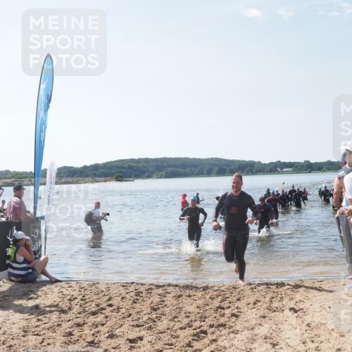 22.06.2025 - Viking Triathlon MichiJ http://msf.ph/oto/8090923 22.06.2025 10:38:17 Schwimmen 61, 72, 89, 191, 209, 269, 398, 447, 509, 535, 662 meine-sportfotos.de