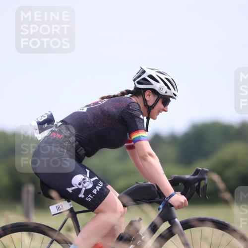 22.06.2025 - Viking Triathlon Yannick Fuchs http://msf.ph/oto/8090932 22.06.2025 13:26:11 Radfahren 183, 542 meine-sportfotos.de