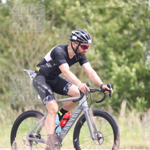 22.06.2025 - Viking Triathlon Yannick Fuchs http://msf.ph/oto/8090949 22.06.2025 13:26:17 Radfahren 422, 496, 542 meine-sportfotos.de