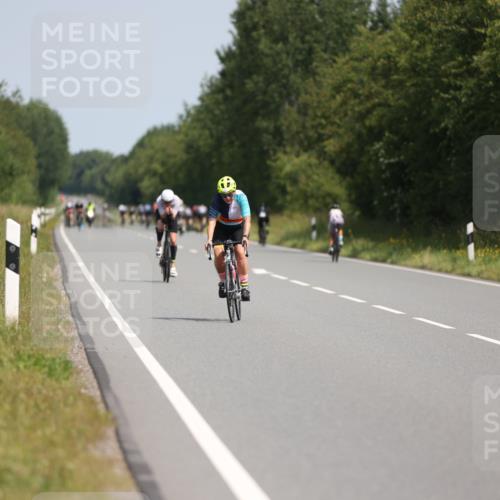 22.06.2025 - Viking Triathlon Yannick Fuchs http://msf.ph/oto/8090951 22.06.2025 11:52:43 Radfahren 341, 381, 450, 624, 656 meine-sportfotos.de