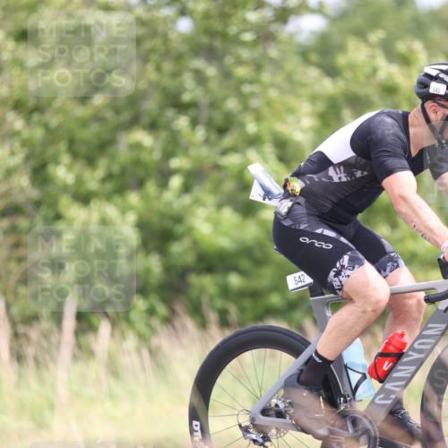 22.06.2025 - Viking Triathlon Yannick Fuchs http://msf.ph/oto/8090952 22.06.2025 13:26:17 Radfahren 422, 496, 542 meine-sportfotos.de