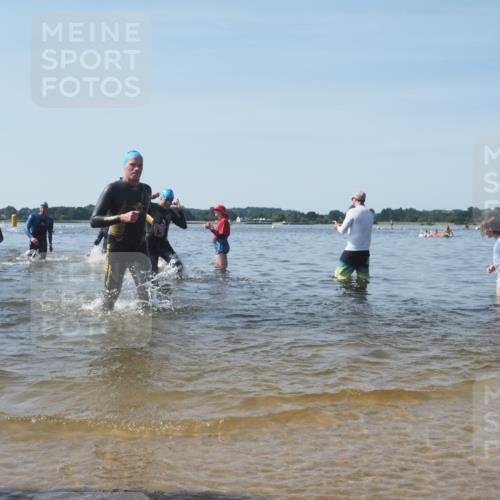 22.06.2025 - Viking Triathlon KatJ http://msf.ph/oto/8090954 22.06.2025 10:27:05 Schwimmen 52, 81, 145, 288, 623, 661 meine-sportfotos.de