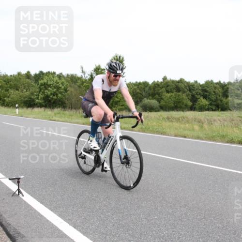 22.06.2025 - Viking Triathlon Yannick Fuchs http://msf.ph/oto/8090973 22.06.2025 13:29:15 Radfahren 48, 76 meine-sportfotos.de