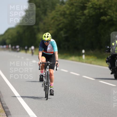 22.06.2025 - Viking Triathlon Yannick Fuchs http://msf.ph/oto/8090987 22.06.2025 11:52:46 Radfahren 381, 450, 656 meine-sportfotos.de