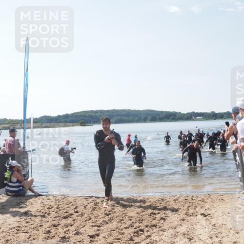 22.06.2025 - Viking Triathlon MichiJ http://msf.ph/oto/8090989 22.06.2025 10:38:22 Schwimmen 61, 72, 89, 209, 269, 398, 419, 428, 447, 509, 535, 603, 662 meine-sportfotos.de