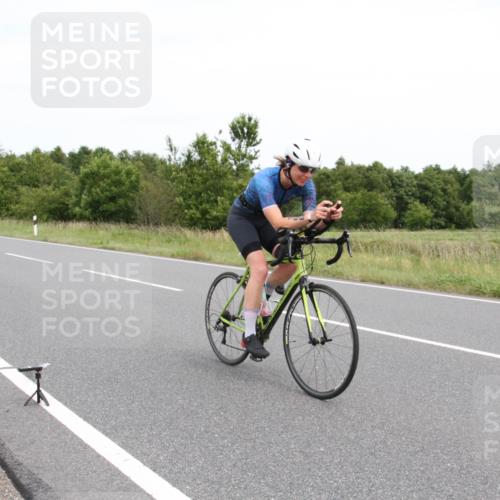22.06.2025 - Viking Triathlon Yannick Fuchs http://msf.ph/oto/8090990 22.06.2025 13:29:38 Radfahren 116, 166 meine-sportfotos.de