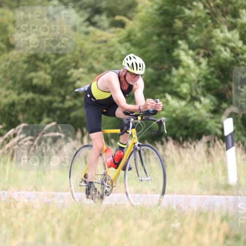 22.06.2025 - Viking Triathlon Yannick Fuchs http://msf.ph/oto/8091030 22.06.2025 13:26:31 Radfahren 423 meine-sportfotos.de