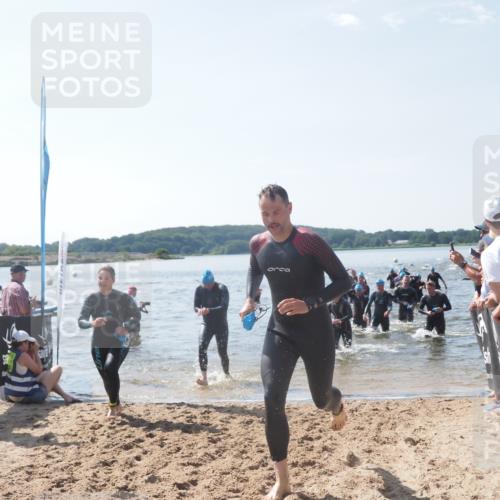 22.06.2025 - Viking Triathlon MichiJ http://msf.ph/oto/8091034 22.06.2025 10:38:28 Schwimmen 22, 85, 89, 156, 209, 269, 398, 419, 428, 447, 509, 535, 601, 603, 659, 662 meine-sportfotos.de