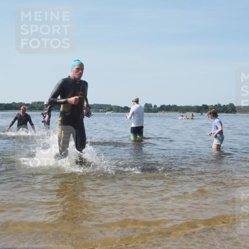 22.06.2025 - Viking Triathlon KatJ http://msf.ph/oto/8091039 22.06.2025 10:27:06 Schwimmen 52, 81, 145, 288, 623, 661 meine-sportfotos.de