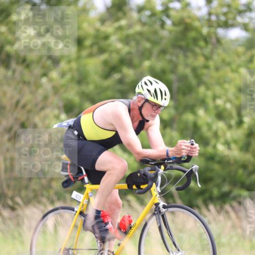 22.06.2025 - Viking Triathlon Yannick Fuchs http://msf.ph/oto/8091054 22.06.2025 13:26:32 Radfahren 423 meine-sportfotos.de