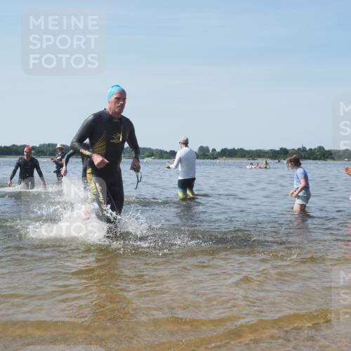 22.06.2025 - Viking Triathlon KatJ http://msf.ph/oto/8091055 22.06.2025 10:27:06 Schwimmen 52, 81, 145, 288, 623, 661 meine-sportfotos.de