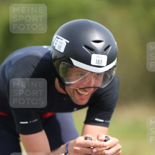 22.06.2025 - Viking Triathlon Yannick Fuchs http://msf.ph/oto/8091079 22.06.2025 11:53:03 Radfahren 188, 220, 470, 653 meine-sportfotos.de