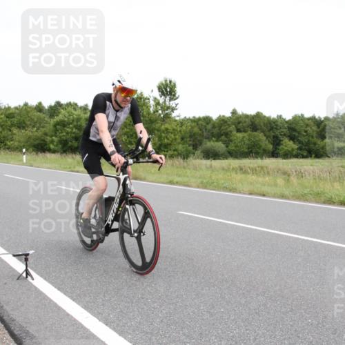 22.06.2025 - Viking Triathlon Yannick Fuchs http://msf.ph/oto/8091080 22.06.2025 13:29:58 Radfahren 74, 468 meine-sportfotos.de