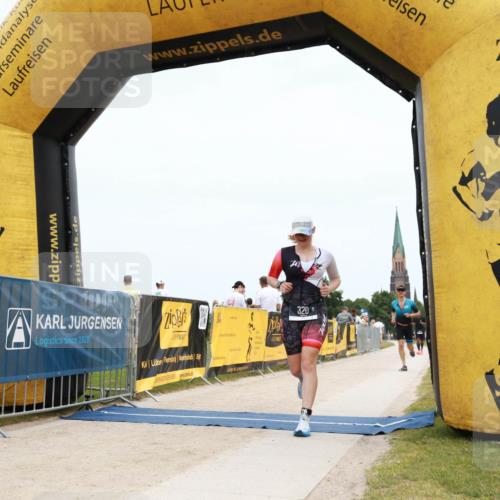22.06.2025 - Viking Triathlon H.Heesch http://msf.ph/oto/8091112 22.06.2025 13:42:26 Laufen 209, 316, 320, 326, 493, 621 meine-sportfotos.de