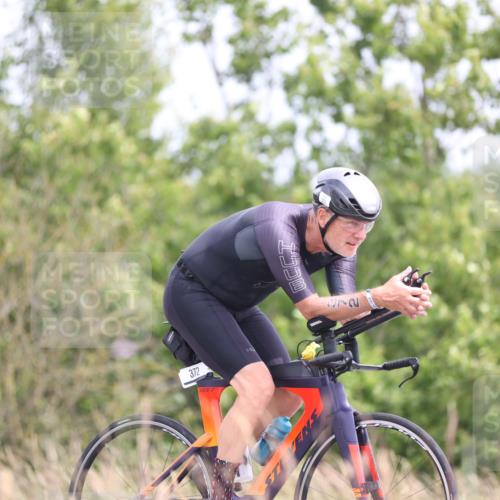 22.06.2025 - Viking Triathlon Yannick Fuchs http://msf.ph/oto/8091119 22.06.2025 13:27:02 Radfahren 372 meine-sportfotos.de