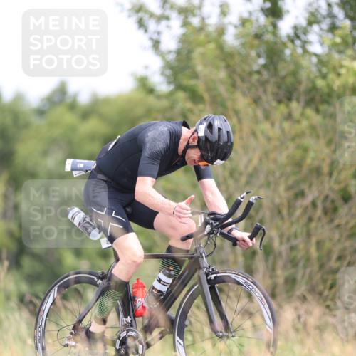 22.06.2025 - Viking Triathlon Yannick Fuchs http://msf.ph/oto/8091141 22.06.2025 13:27:16 Radfahren 403 meine-sportfotos.de