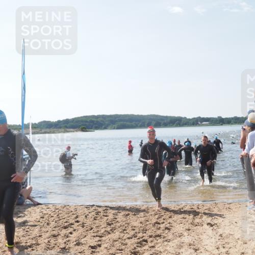 22.06.2025 - Viking Triathlon MichiJ http://msf.ph/oto/8091145 22.06.2025 10:38:31 Schwimmen 22, 85, 156, 215, 269, 398, 419, 428, 447, 509, 535, 601, 603, 659, 662 meine-sportfotos.de