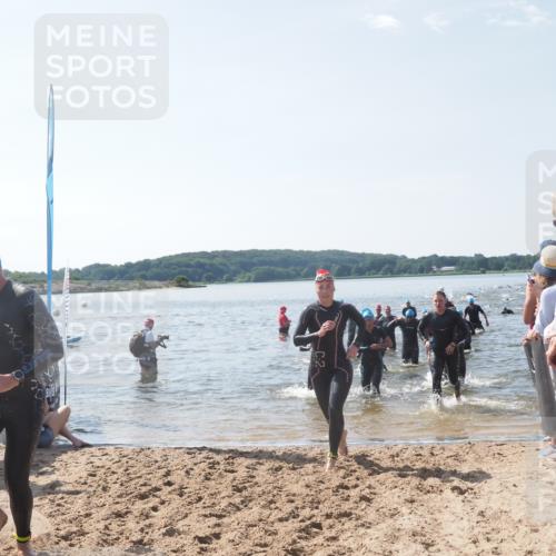 22.06.2025 - Viking Triathlon MichiJ http://msf.ph/oto/8091155 22.06.2025 10:38:31 Schwimmen 22, 85, 156, 215, 269, 398, 419, 428, 447, 509, 535, 601, 603, 659, 662 meine-sportfotos.de