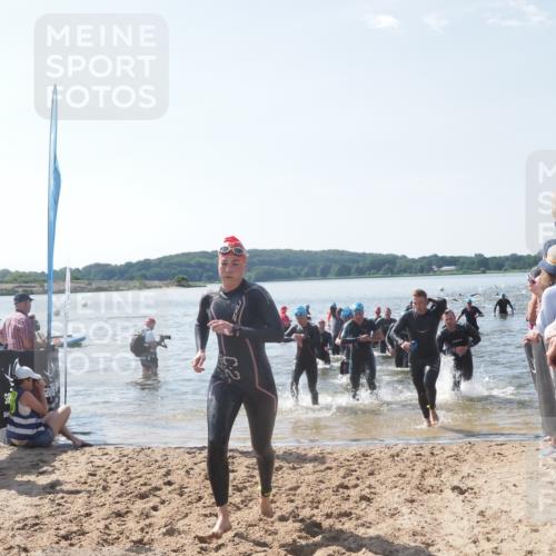 22.06.2025 - Viking Triathlon MichiJ http://msf.ph/oto/8091188 22.06.2025 10:38:32 Schwimmen 22, 85, 156, 215, 269, 398, 419, 428, 447, 509, 535, 601, 603, 659, 662 meine-sportfotos.de