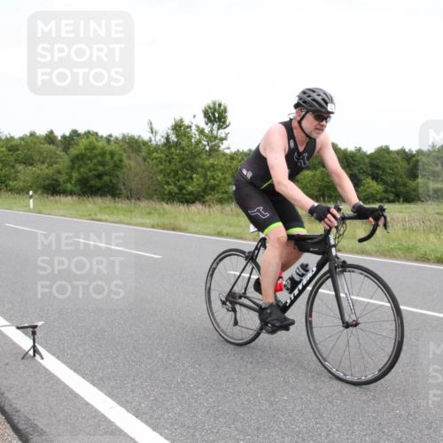22.06.2025 - Viking Triathlon Yannick Fuchs http://msf.ph/oto/8091192 22.06.2025 13:31:28 Radfahren 23, 144, 466 meine-sportfotos.de