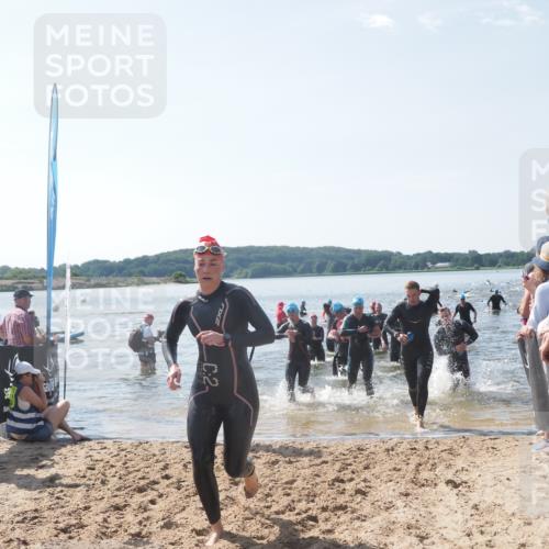 22.06.2025 - Viking Triathlon MichiJ http://msf.ph/oto/8091196 22.06.2025 10:38:33 Schwimmen 22, 85, 156, 164, 215, 269, 398, 419, 428, 509, 535, 601, 603, 659, 662 meine-sportfotos.de