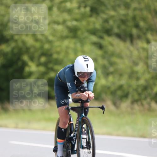 22.06.2025 - Viking Triathlon Yannick Fuchs http://msf.ph/oto/8091203 22.06.2025 11:09:09 Radfahren 15, 66, 159, 186, 199, 272, 327, 369, 447, 621, 627 meine-sportfotos.de